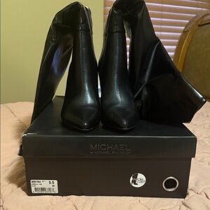 Michael Shannon Elegant Black Heeled Boots